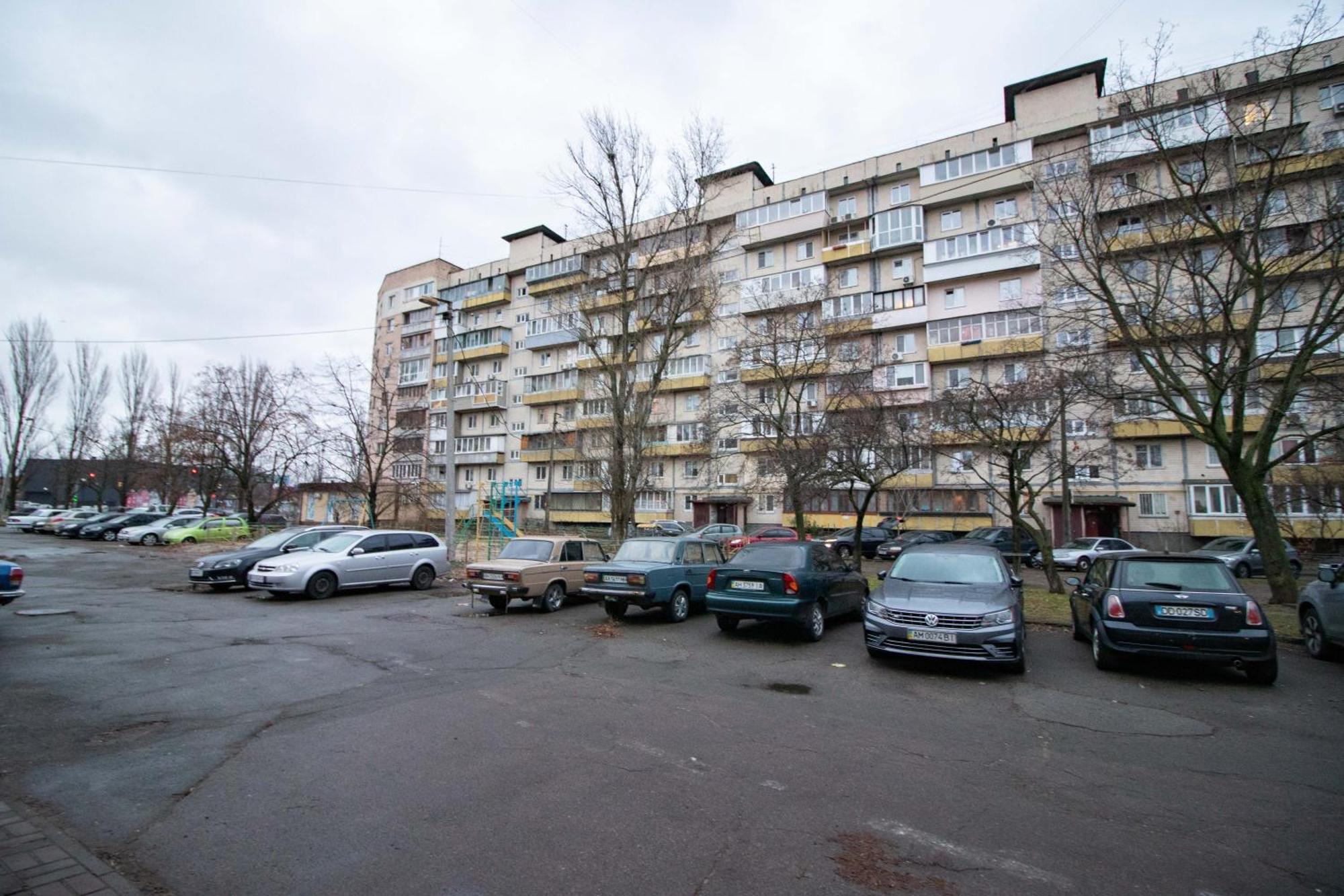 Kvartirkoff Na Volodymyra Ivasiuka 19A Kiev Eksteriør bilde